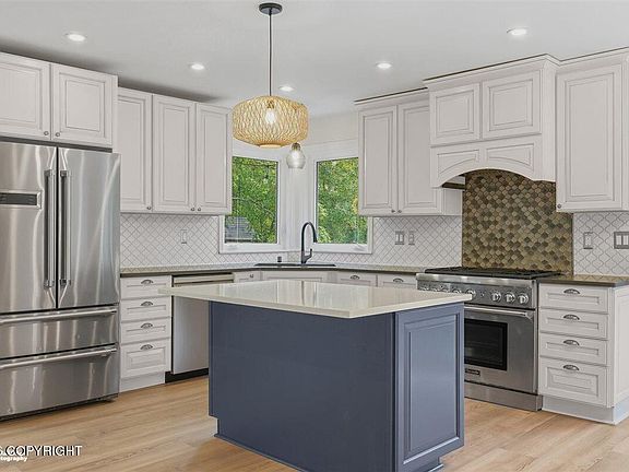 2nd image of 2946 Nugget Ln