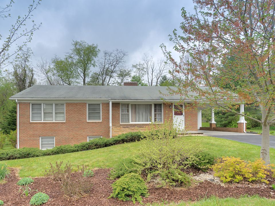 1st image of 938 McBryde Ln