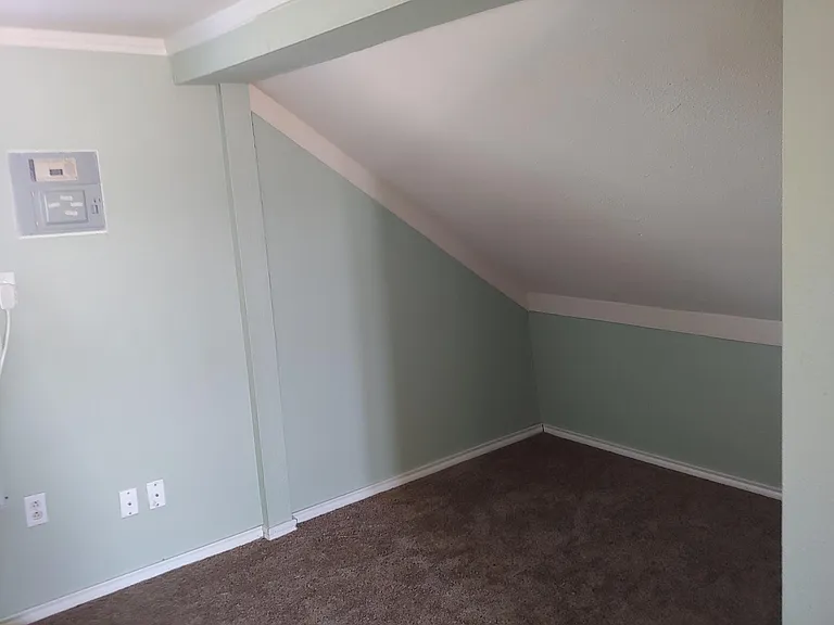 145 N Hackberry Ave — Photo 11