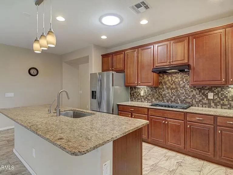 40876 W Tamara Ln — Photo 15