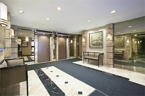 Sold by Maxwell Jacobs | media 8