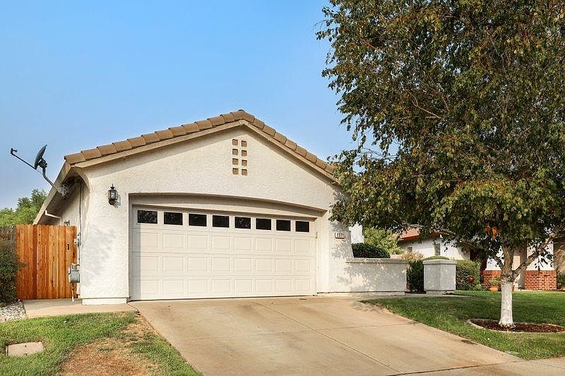 1st image of 1371 Kerslake Cir