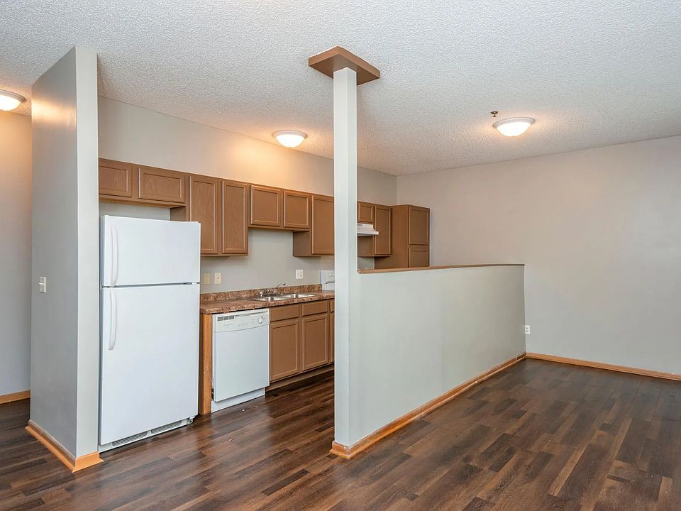 1st image of 2440 Portland Ave APT 101