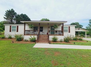 62 Forest Lake Rd, Pendergrass, GA 30567