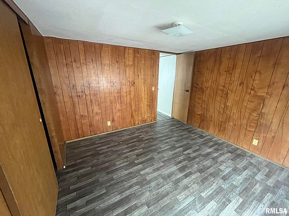 5th image of 2800 Ridge Ave #127