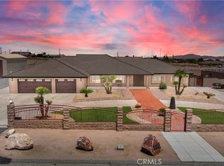 11844 Jenny St, Oak Hills, CA 92344
