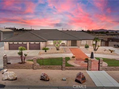11844 Jenny St, Oak Hills, CA, 92344