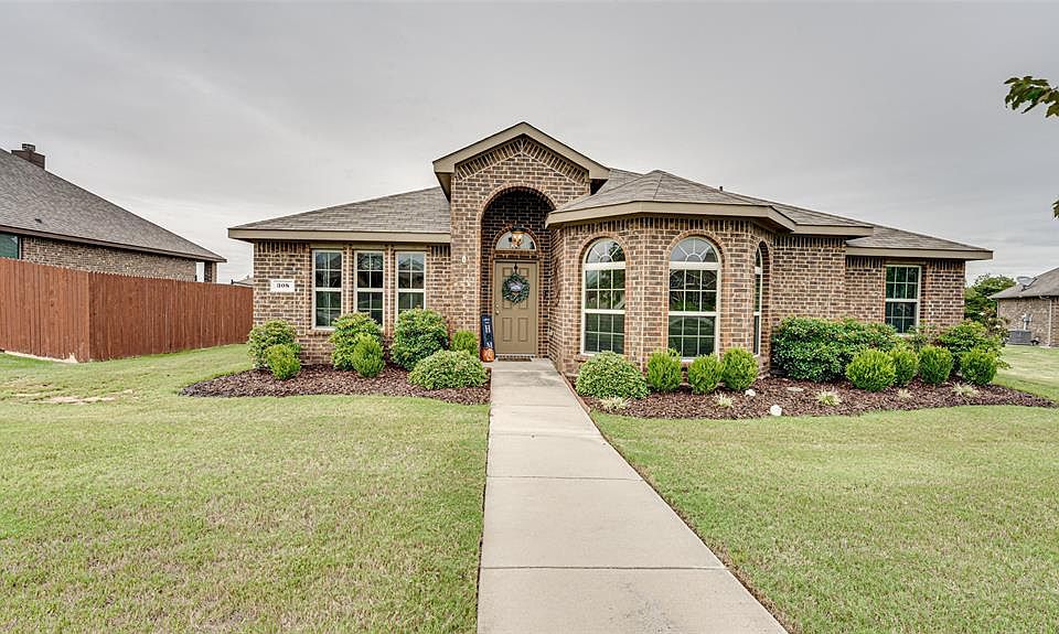 1st image of 308 Eastland Ct