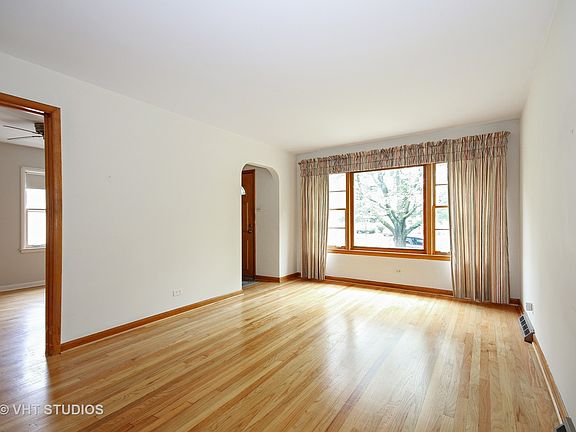 2nd image of 9136 S Central Park Ave