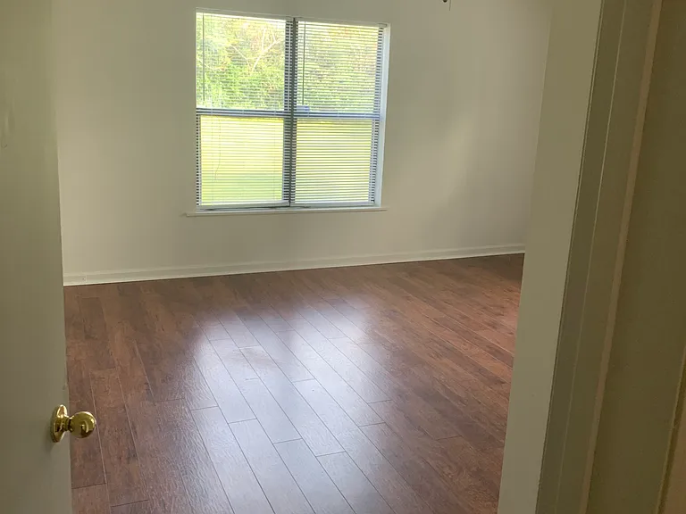 1607 State Highway 103 — Photo 10