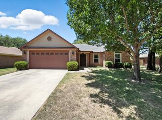 609 N Avenue D, Springtown, TX 76082