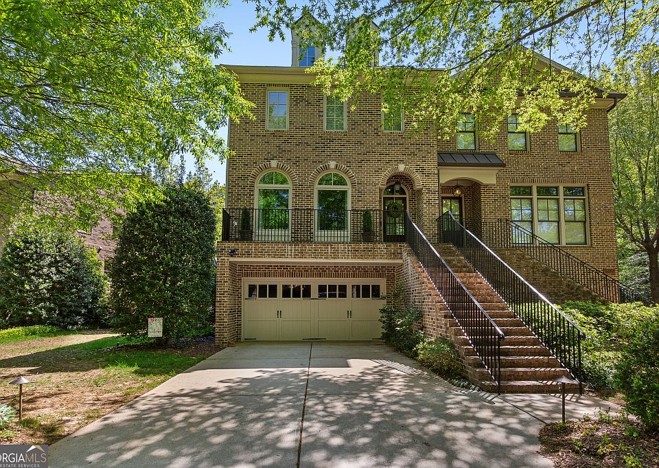 1st image of 611 Timm Valley Rd NE #2