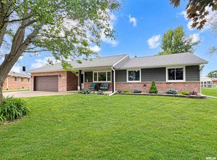 452 E Fernwood St, Morton, IL