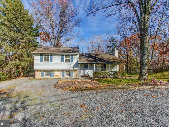 145 Green Hill Rd, Telford, PA 18969