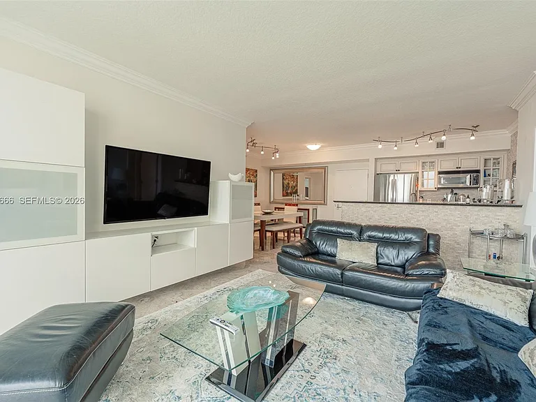 325 S Biscayne Blvd #4222 — Photo 15