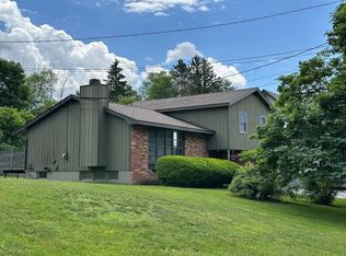256 Lincoln Ave, Rutland, VT 05701