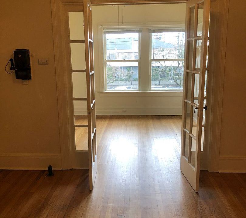 1st image of 325 NW 18th Ave #501