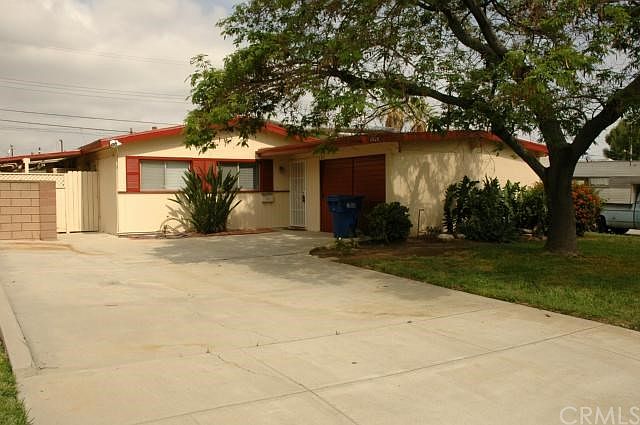 1st image of 1715 Larchwood Ave