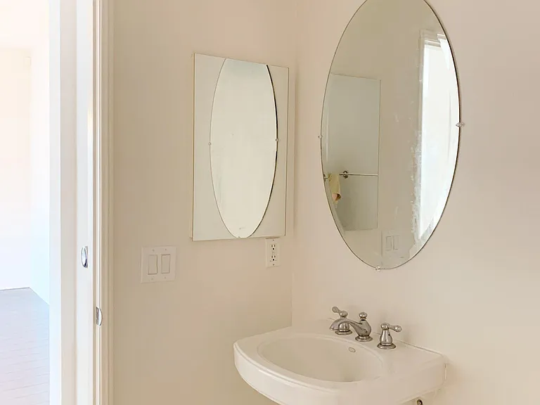 Upstairs Bathroom