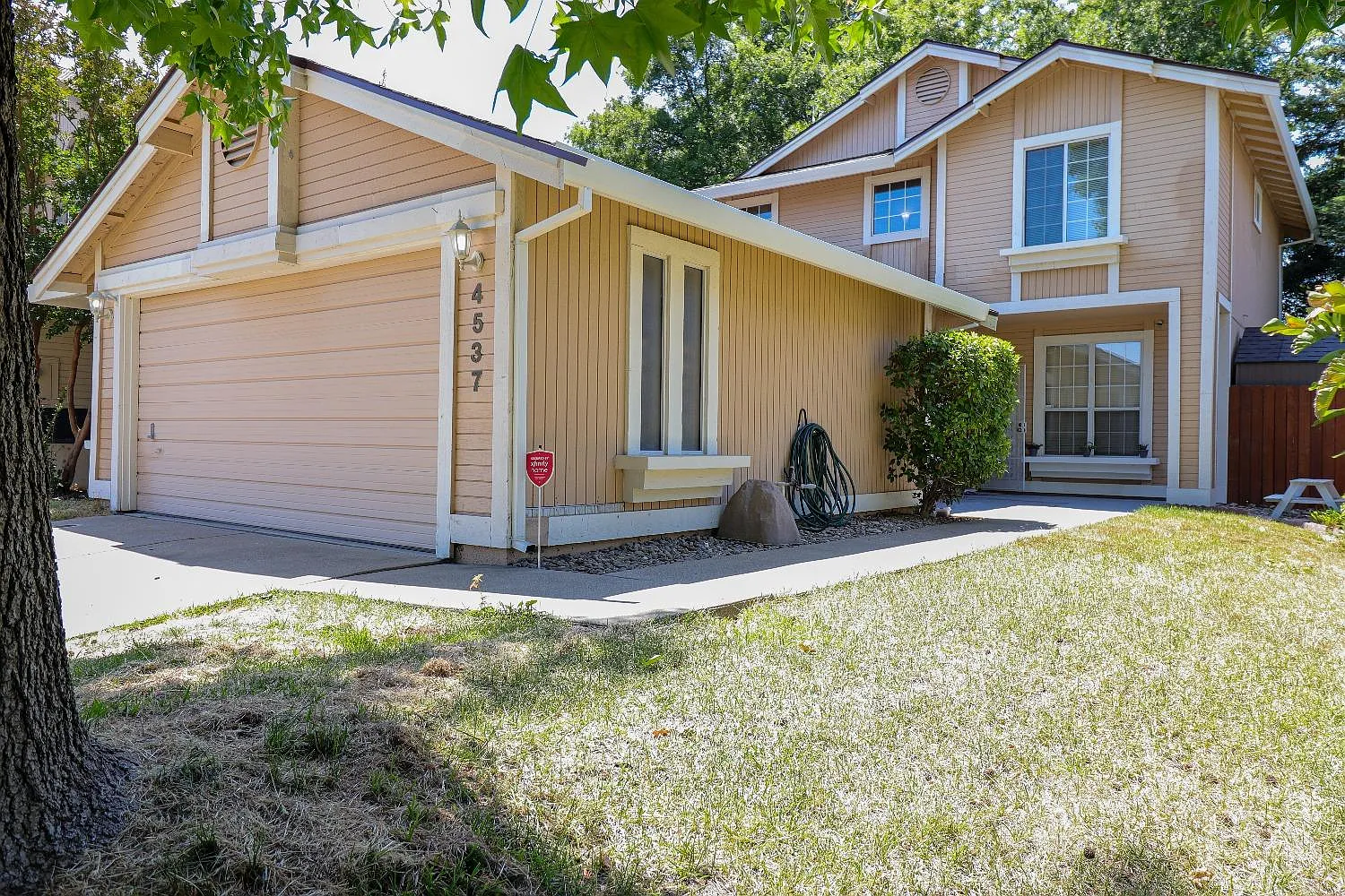 4537 Winter Oak Way photo 1
