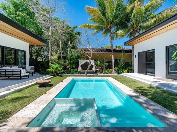 151 NW 44th St, Miami, FL 33127