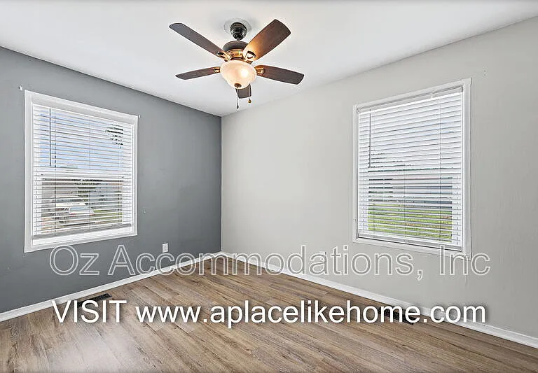3310 Iroquois Ln — Photo 10