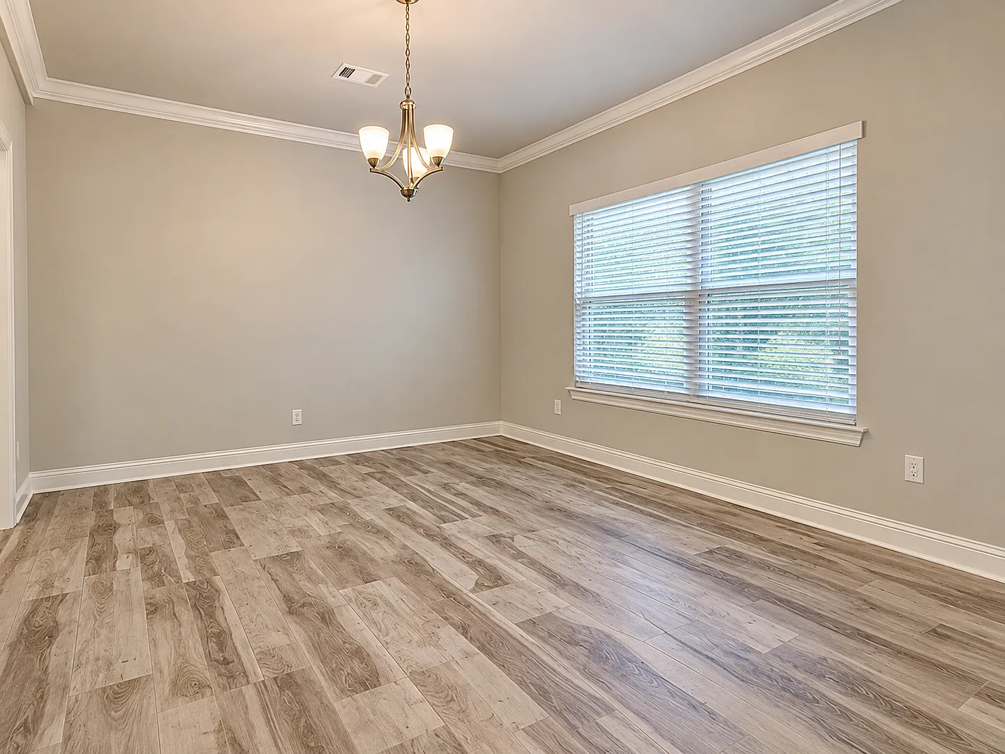 3 Bed to Bath in Bella Vista in Bentonville School District — Photo 3