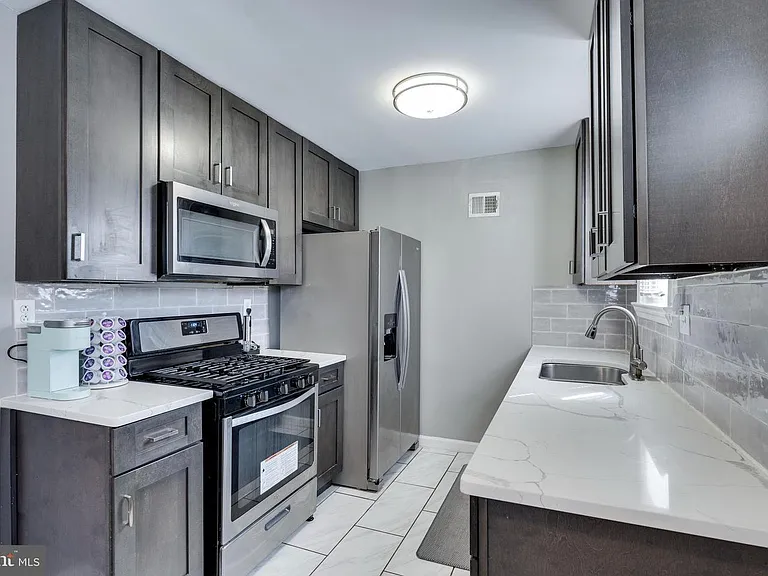 821 Maury Ave #1 — Photo 6