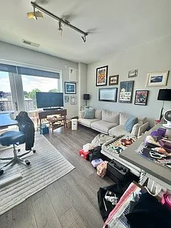 2407 W Eastwood Ave #506 — Photo 4
