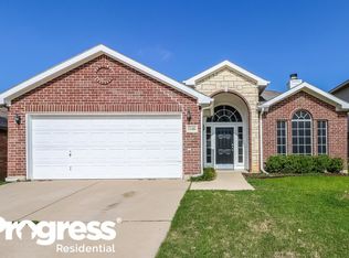 12416 Silver Mist Trl, Burleson, TX 76028