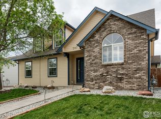 207 Lark Bunting Ave, Loveland, CO 80537