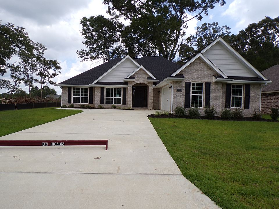 1st image of 6091 Twenty One Oaks Dr
