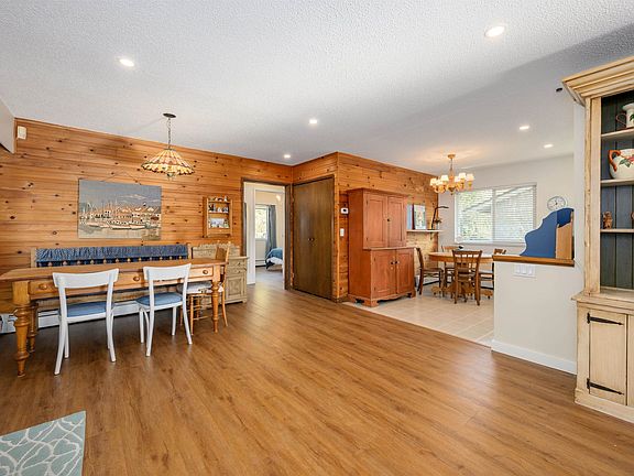 5th image of 1720 Scott Rd