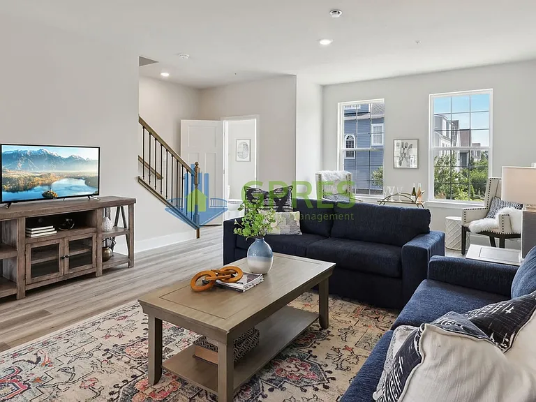 520 Cooper St — Photo 8