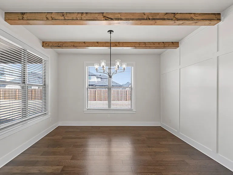 1110 Montieri Dr — Photo 16