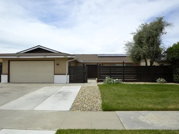 1735 W Donner Ave, Fresno, CA 93705
