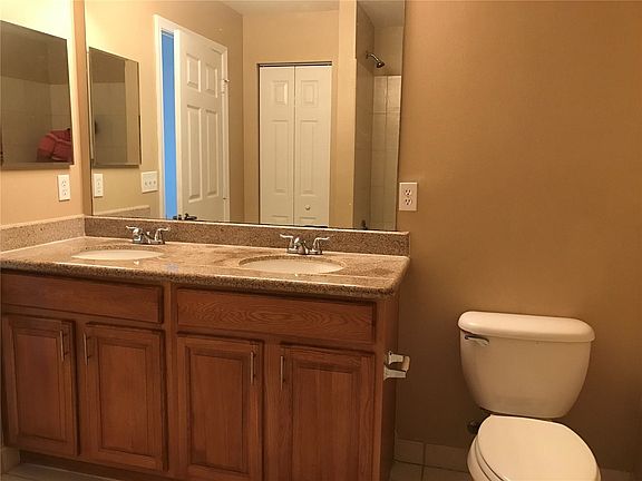 3rd image of 997 SW 15th St #1
