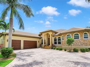 15170 Intracoastal Ct, Fort Myers, FL 33908