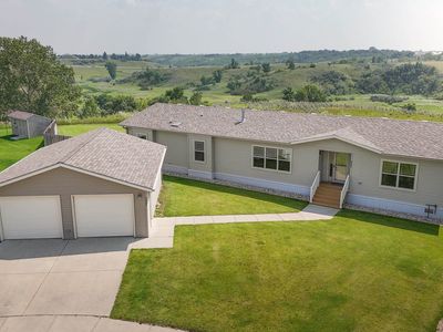 4405 Crocus Point, Minot, ND, 58701