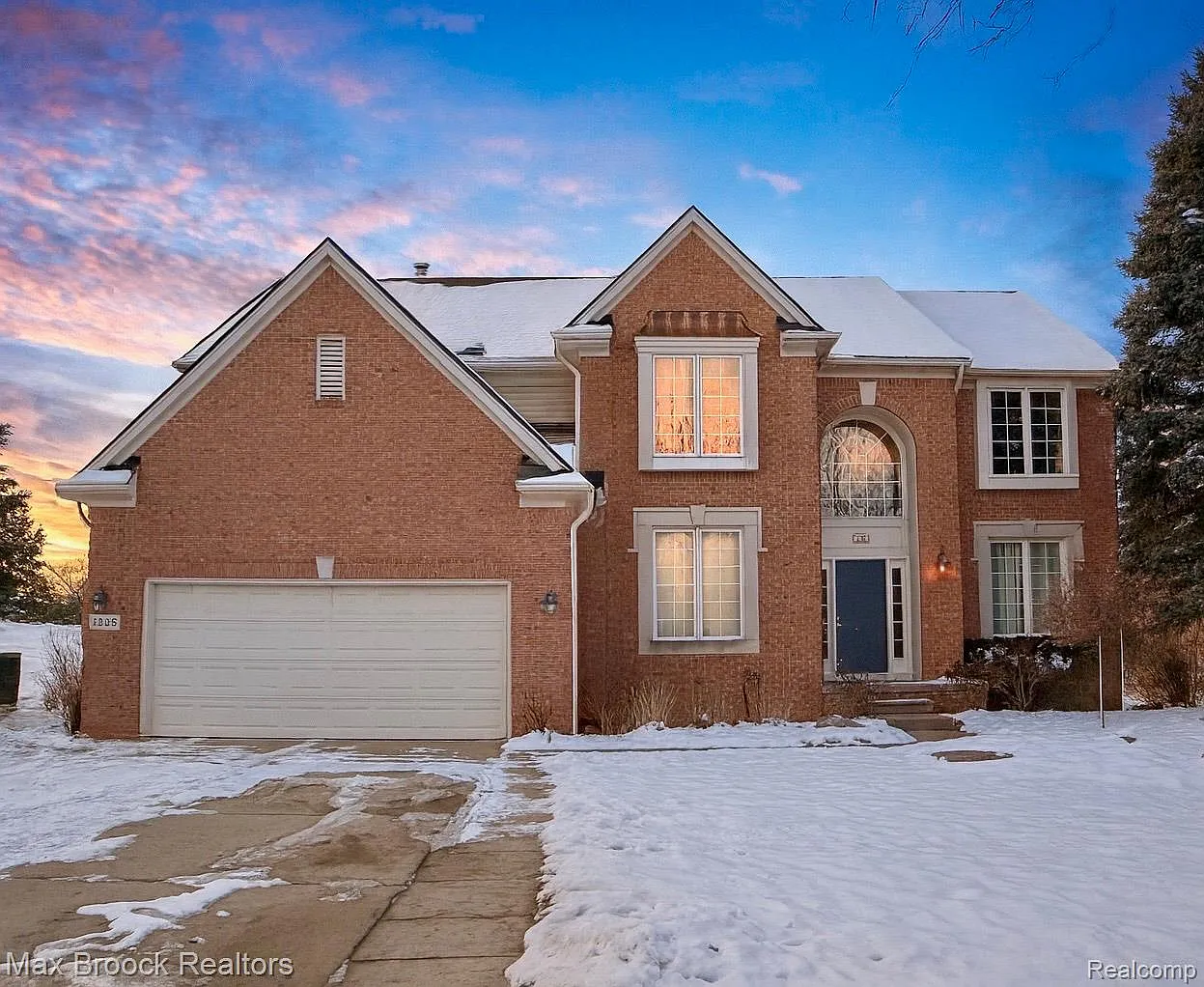 1205 Tulberry Cir photo 1