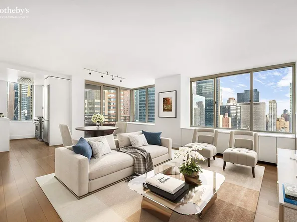 236 E 47th St APT 29E, New York, NY 10017
