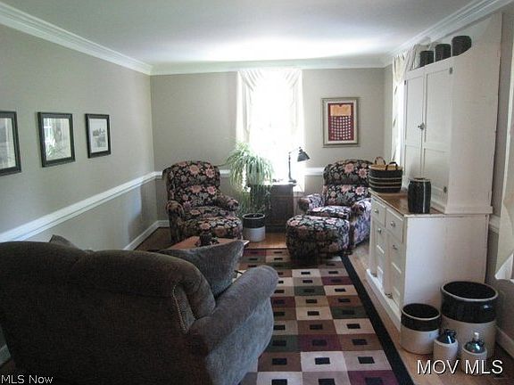 2nd image of 77 Cherry Hills Dr