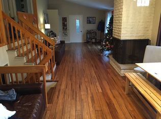 1721 Wampanoag Trl, Barrington, RI 02806