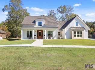 21041 April Ln, Livingston, LA 70754