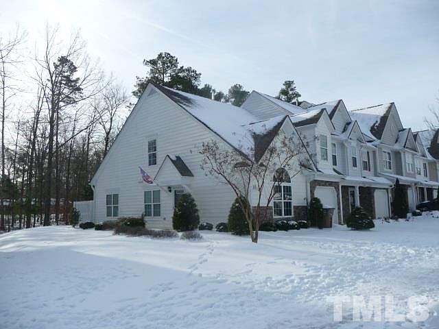 1st image of 2101 Bartlett Cir