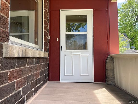 3rd image of 208 North St