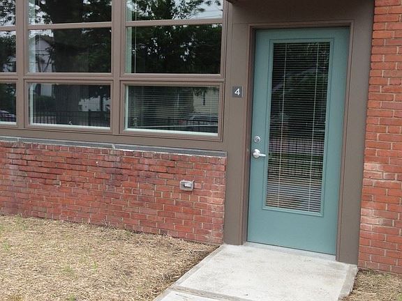 2nd image of 1195 North Ave #5193882