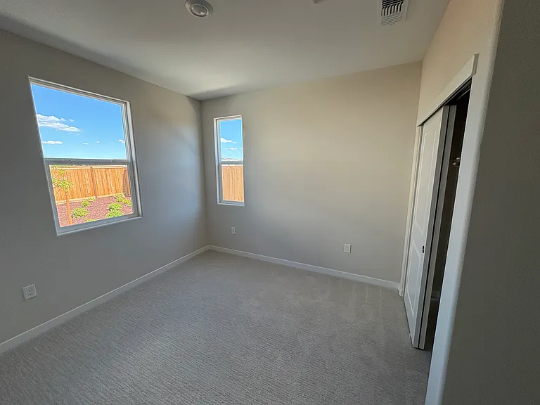 1456 Jeanine Way — Photo 10