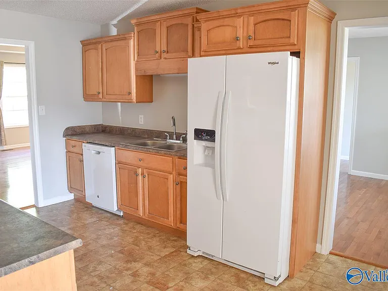 18201 Menefee Rd — Photo 16