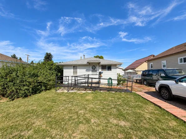 909 1st Ave NW, Great Falls, MT 59404